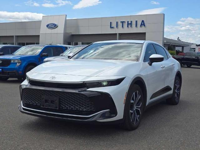 2023 Toyota Crown XLE