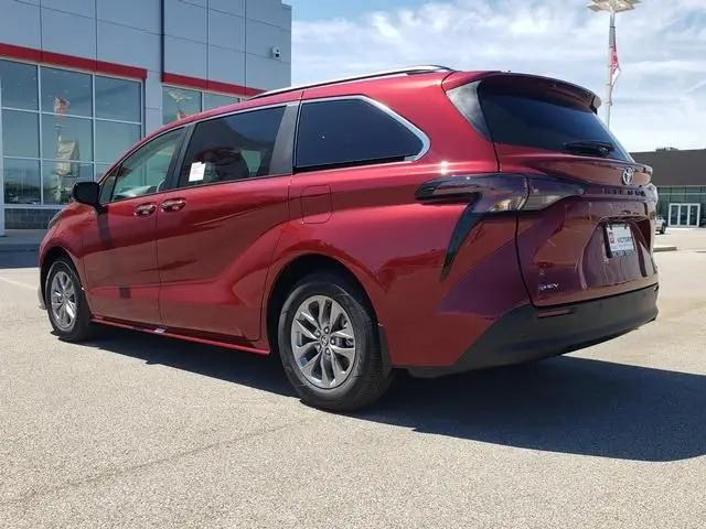 2026 Toyota Sienna XLE