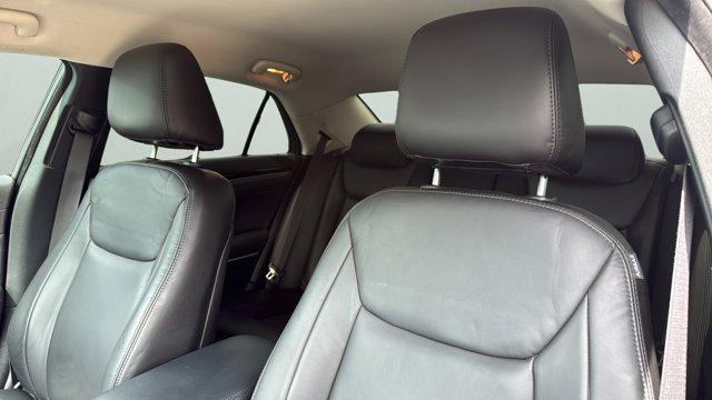 2023 Chrysler 300 Touring L