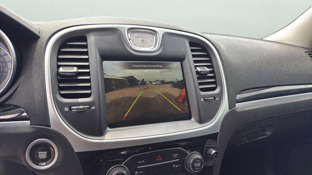 2023 Chrysler 300 Touring L
