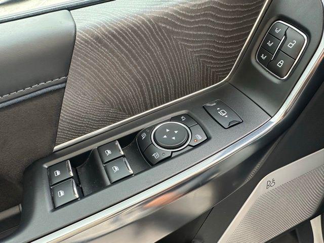 2025 Ford F-250 Platinum