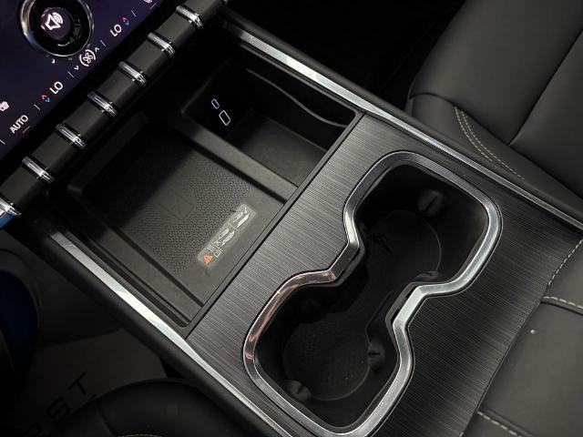 2024 GMC Acadia FWD Elevation