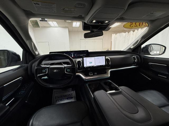 2025 Ford Expedition Platinum MAX