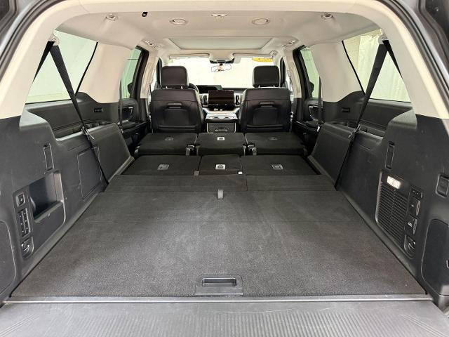 2025 Ford Expedition Platinum MAX