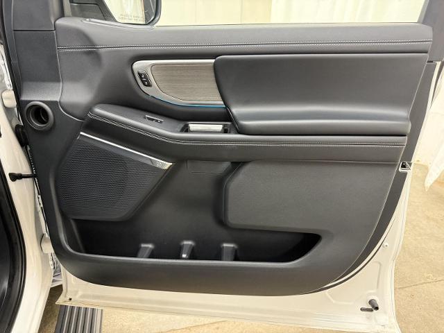 2025 Ford Expedition Platinum MAX