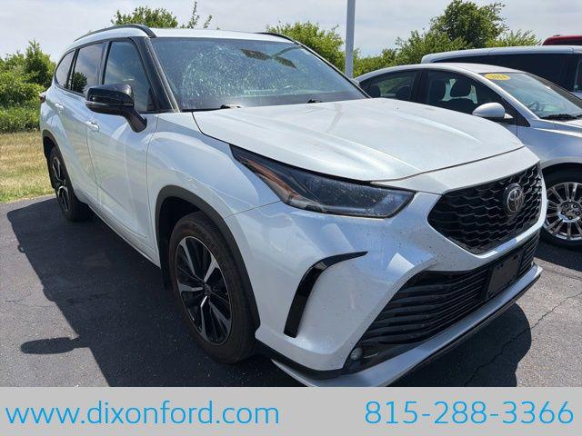 2022 Toyota Highlander XSE