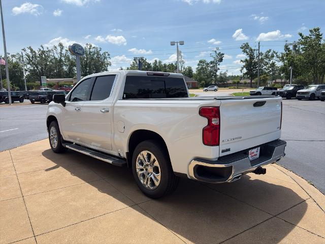 2023 Chevrolet Silverado 1500 4WD Crew Cab Short Bed LTZ
