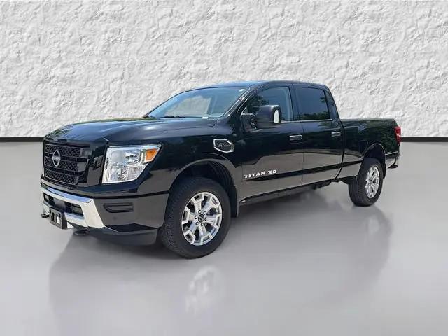2024 Nissan Titan XD Crew Cab SV 4x4