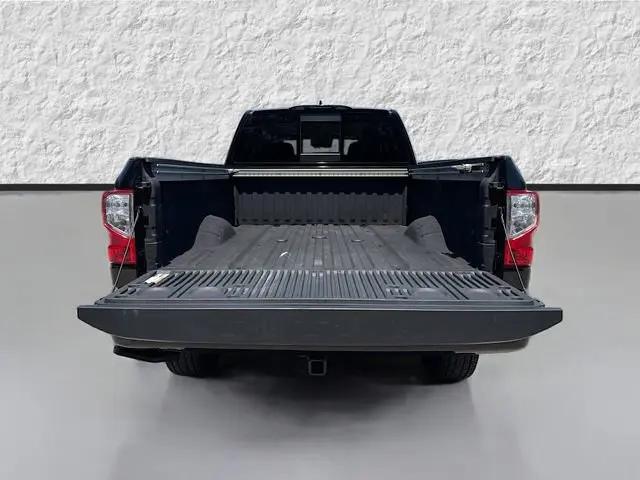 2024 Nissan Titan XD Crew Cab SV 4x4