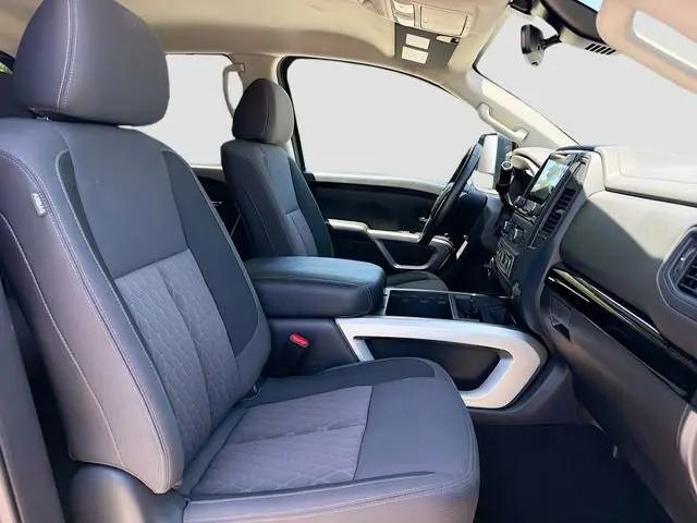 2024 Nissan Titan XD Crew Cab SV 4x4