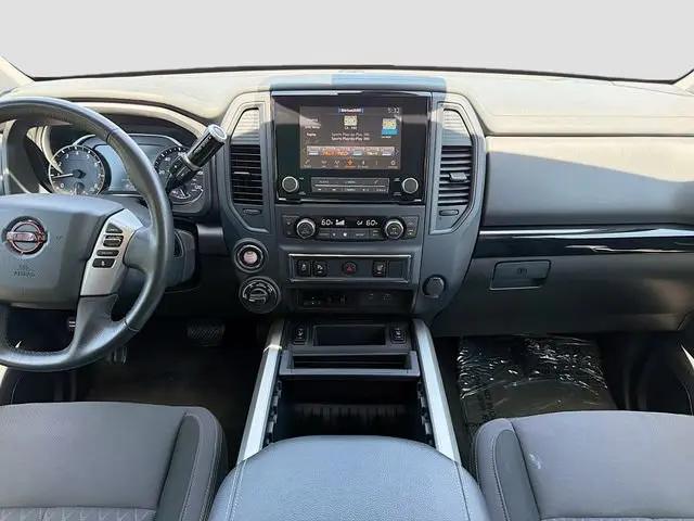 2024 Nissan Titan XD Crew Cab SV 4x4