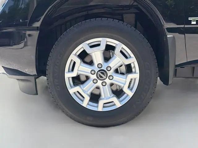 2024 Nissan Titan XD Crew Cab SV 4x4