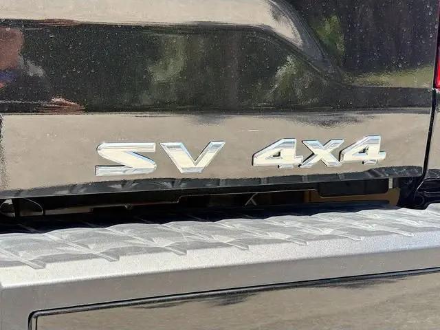 2024 Nissan Titan XD Crew Cab SV 4x4