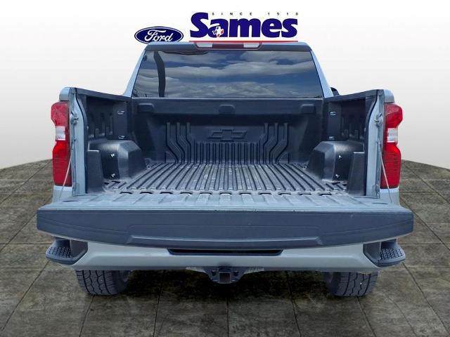 2023 Chevrolet Silverado 1500 2WD Crew Cab Short Bed Custom