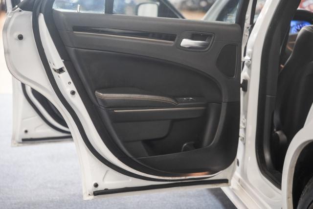 2016 Chrysler 300 300S Alloy Edition