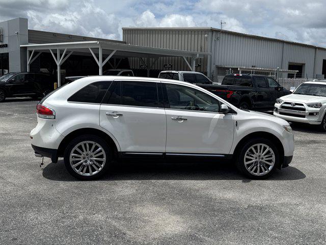 2011 Lincoln MKX Base