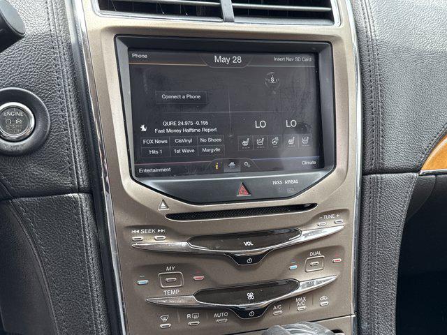 2011 Lincoln MKX Base