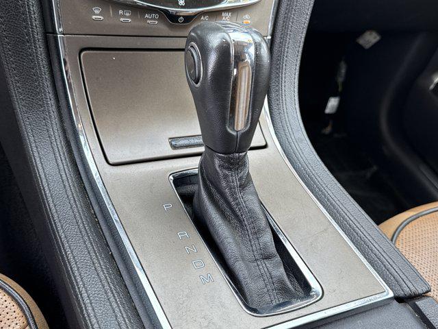 2011 Lincoln MKX Base