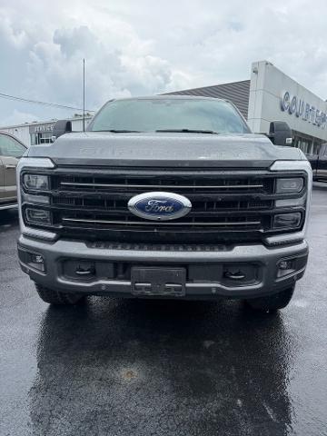 2025 Ford F-250 Platinum