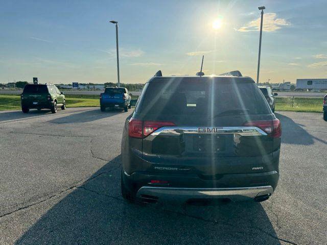 2018 GMC Acadia Denali
