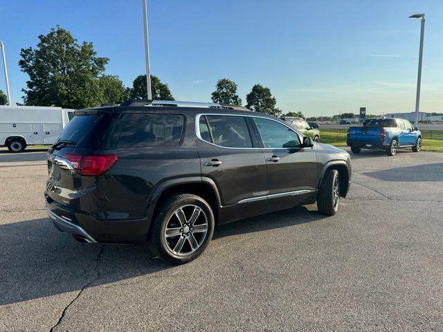 2018 GMC Acadia Denali