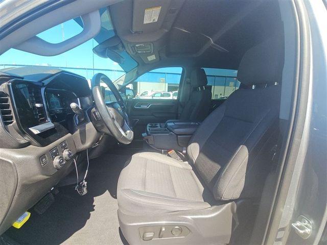 2023 Chevrolet Silverado 1500 4WD Crew Cab Standard Bed LT