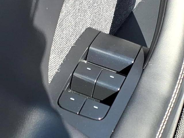 2023 Tesla Model X Plaid Tri Motor All-Wheel Drive