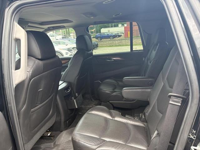 2019 Cadillac Escalade Luxury