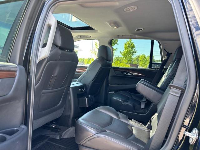 2019 Cadillac Escalade Luxury