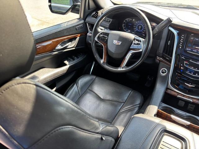 2019 Cadillac Escalade Luxury