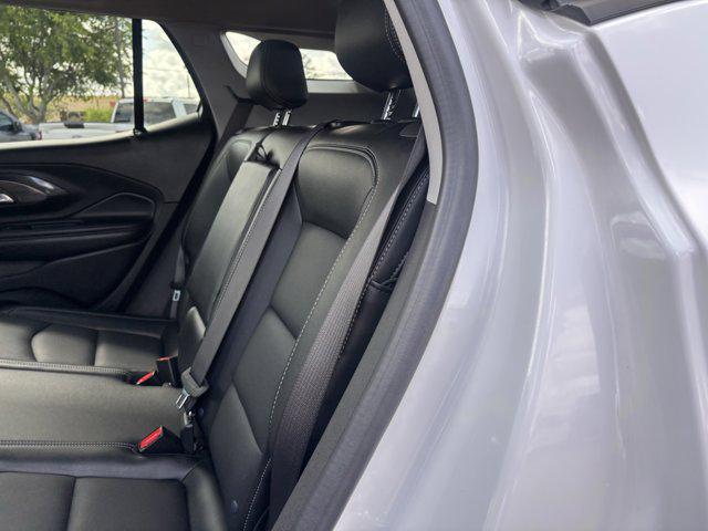 2024 GMC Terrain AWD SLT