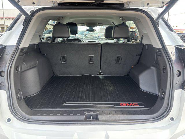 2024 GMC Terrain AWD SLT