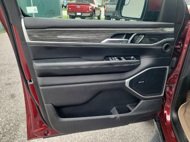 2022 Jeep Wagoneer Series II 4x2
