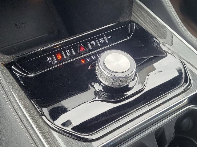 2022 Jeep Wagoneer Series II 4x2