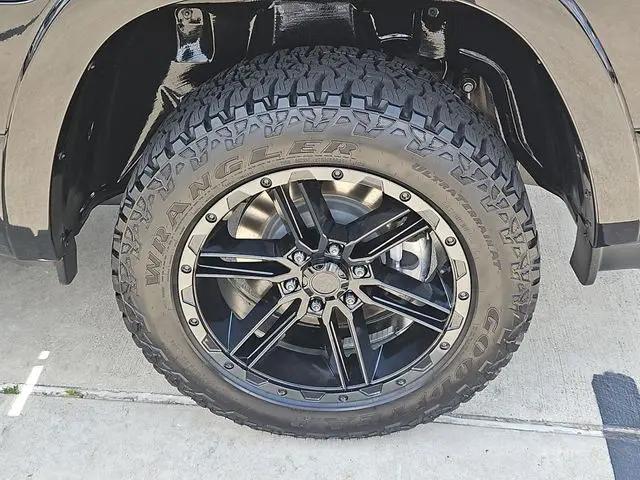 2025 Ram 1500 Limited Longhorn Crew Cab 4x4 5'7" Box