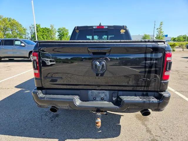 2020 Ram 1500 Big Horn Crew Cab 4x4 5'7" Box