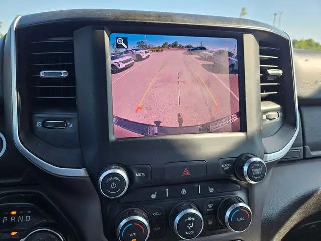 2020 Ram 1500 Big Horn Crew Cab 4x4 5'7" Box