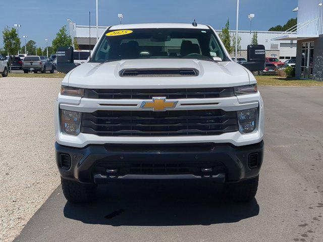 2025 Chevrolet Silverado 2500HD 4WD Crew Cab Standard Bed Custom