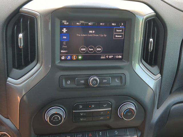 2025 Chevrolet Silverado 2500HD 4WD Crew Cab Standard Bed Custom