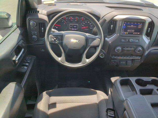 2025 Chevrolet Silverado 2500HD 4WD Crew Cab Standard Bed Custom