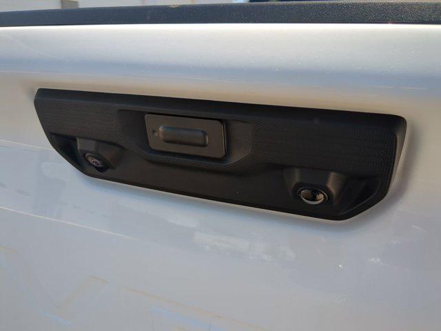 2025 Chevrolet Silverado 2500HD 4WD Crew Cab Standard Bed Custom