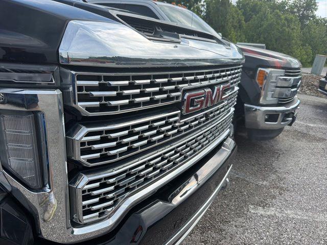 2021 GMC Sierra 2500HD 4WD Crew Cab Standard Bed Denali
