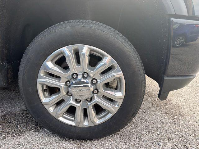 2021 GMC Sierra 2500HD 4WD Crew Cab Standard Bed Denali