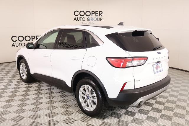 2022 Ford Escape SE Hybrid