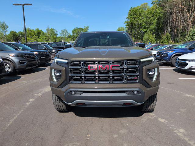 2023 GMC Canyon 4WD Crew Cab Short Box AT4
