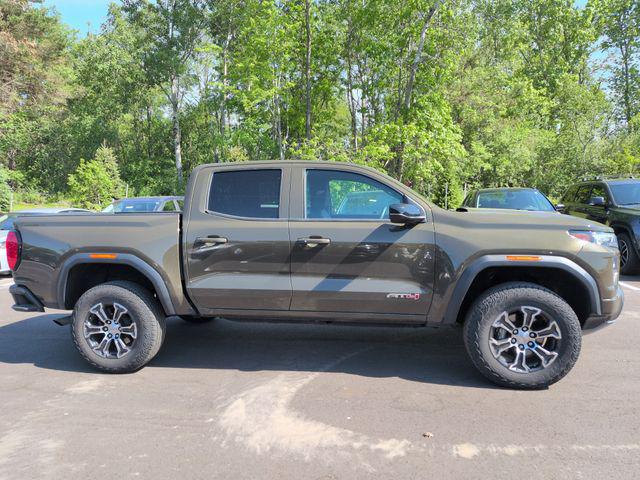 2023 GMC Canyon 4WD Crew Cab Short Box AT4