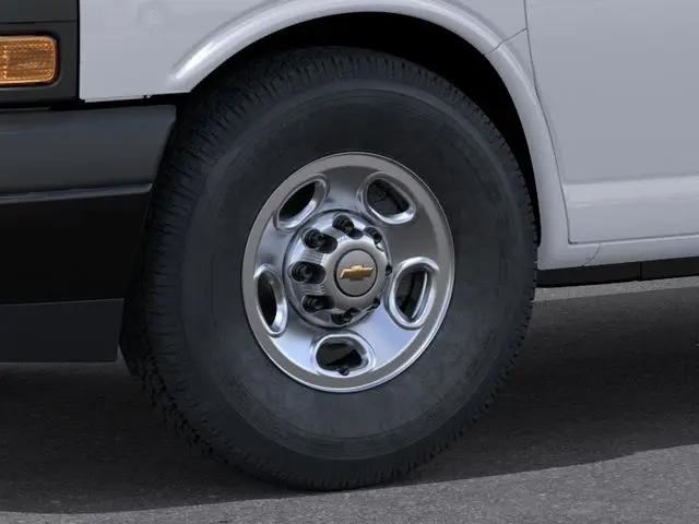2026 Chevrolet Express Cargo Van 2500 Regular Wheelbase, WT, RWD
