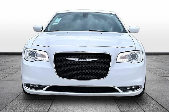 2018 Chrysler 300 Touring L