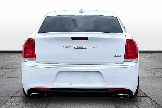 2018 Chrysler 300 Touring L