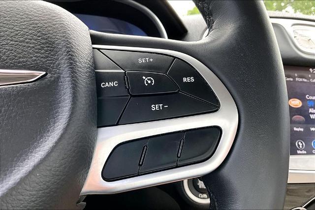 2018 Chrysler 300 Touring L